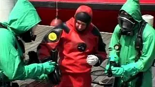 Trelleborg Viking , Inc. - How to remove a dry suit