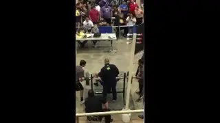 Breaking record and bench. (THSPA)