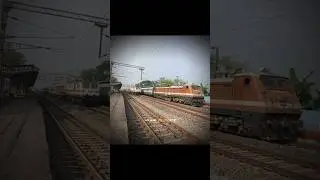 WAP-7 vs WAP-4 ⚡ Parallel Race of Legends 😤💥 | Who&rsquo;s Your Pick? #WAP7 #WAP4 #AuraTrain #Shorts