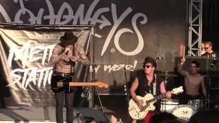 Metro Station Live She Likes Girls Warped Tour 2015