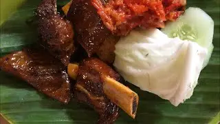 Iga Bakar Madu&Sayur Asem yg Menggoda, Ditraktir Maksi @Kampung Kecil Rumah Makan Sunda di Palembang