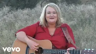 Tracy Coster - Barcoo Water (Official Music Video)