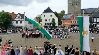 Handwerker Schützenverein Erwitte 1820  .e.V.  Festakt auf dem Marktplatz  Sonntag 07.05.2023