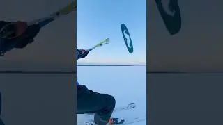 Snowkiting with parakite