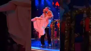 Varun Dhawan kissed Gigi Hadid#bts #metgala #fashionshow #fashion #fashionevent#missuniverse #runway