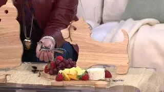 ED On Air Animal Cheese Board with Spreader by Ellen DeGeneres with Jill Bauer