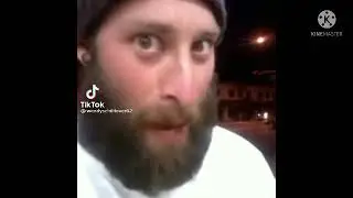 Local street preformer played piano for homeless man