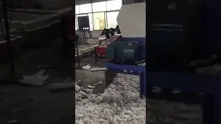 Epe foam crushing machine