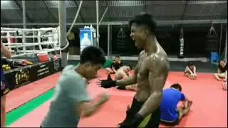 Sexi Gym // enjoy Sexi moment with girl on gym fitness 2020