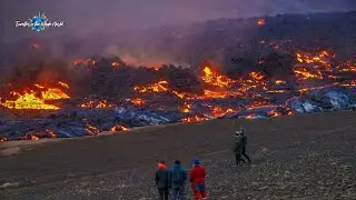 🔥LAVA RIVERS FLOWING FROM THE TOP OF THE MOUNTAIN - Iceland Volcano Eruption