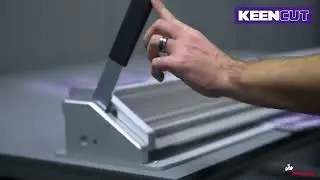 Keencut Evolution 3 Range  Wide Format Cutter Bar Demo Video