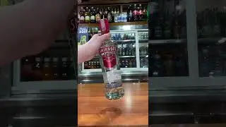 🤔 VODKA, RON, WHISKY &iquest;qu&eacute; licor elegir? | Licorer&iacute;a Caracas #shorts