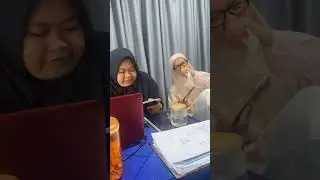 Asik main game aja