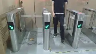 Glass swing turnstile gate YAT6615