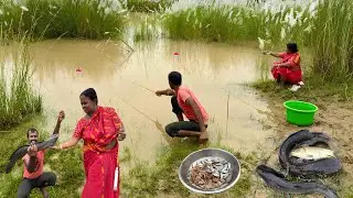 Fishing video || Fishermen in village caught fish using different types of bait in the Ajay River