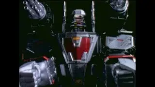 Astro Delta Megazord | In Space | Power Rangers Official