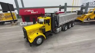 Texas rc semi show by @hobbytownwacotx3985 #hobbytown #rc #rcconstruction #tamiya #scalerc