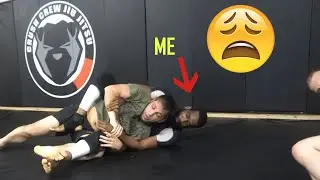 BJJ Purple Belt Rolling WIth MMA Fighter | Plenty of Transitions and Scramples in Action