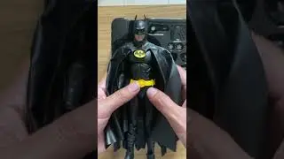 Batman 1989 &ldquo;BEAST KINGDOM&rdquo; 👌🏽👌🏽👌🏽 #adictosalosjuguetes #unboxing #dc #dccomics