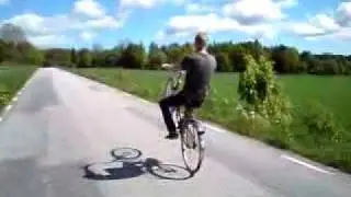 200 meter p&aring; bakhjulet med damcykel