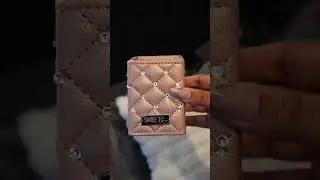 Gorgeous rose gold makeup brushes holder! 🤩🤭💗 #makeupbrushholder #makeupessentials #makeuptools