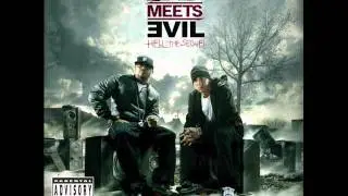 Bad Meets Evil ft. Mike Epps - I'm On Everything