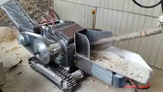 MAN RC Cross 8x8 CTI Holzladekran mit Häcksler