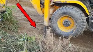 Camera Capture Snake !! JCB Backhoe Cutting Soils For Filling Drain | JCB | @Off RoadPlanet