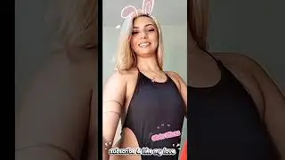 Beautiful girl looks beautiful and charming [Routines|Daily|New|Love|Live|Sexy|Girls|Vibes]