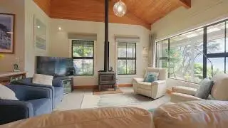 718 Kenepuru Road