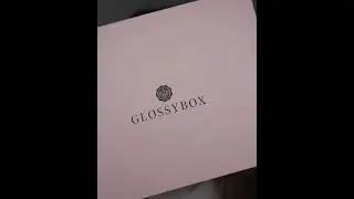 GLOSSYBOX MARCH 2021 UNBOXING #SHORTS #GLOSSYBOX