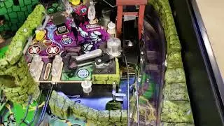 Alice Cooper Nightmare Castle motor adjustments