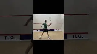 Try this improvised figure of 8!! #shorts #shortvideo #squash #squashdrills #squashmatch #skills #go