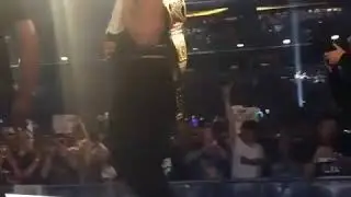 Roman Reigns leaving Wrestlemania 32 with his Daughter