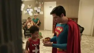 Clark Kent lookalike turns accidental superhero in Brazil | AFP