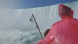 Niagara Falls Upclose!