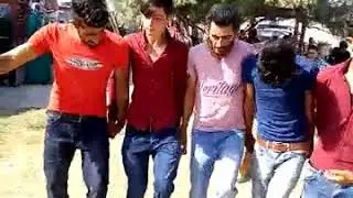 Çamurlu gençliği