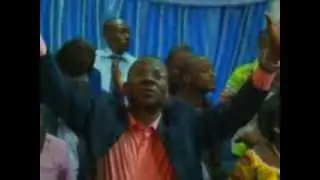 La Borne Matadi: Le serviteur d'un peuple en d&eacute;tresse (suite et fin) par le Past. Dominique NGOY