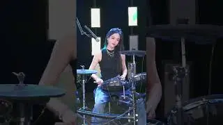 青春律动飞扬，架子鼓演奏引爆热情！#青春律动 #音乐热情 #架子鼓演奏
