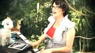 'Lucklucky' Official Video - Veda Hille