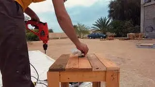 Building a Rustic Pallet Wood Stool: Nail Removal, Screwing, and Assembly