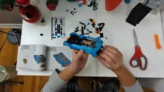 Lego Set 77238 (Timelapse) Building 