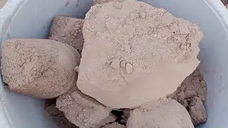 ASMR: Pure Cement mix red Sand Dry  Crumbling into Tub #asmrvideo #asmr #asmrcommunity