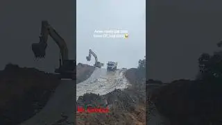 Tetap hati hati  ya bapak&sup2; driver #automobile #tambang #trendingshorts #excavator #tambanghits #fyp