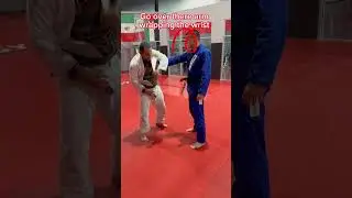 Batman&rsquo;s cape wrist lock breakdown #bjjlife #jiujitsu #startingbjjtherightway #brazilianjiujitsu