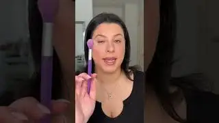The most common question I get as a pro mua is how to properly set your under eyes! Everyone does it