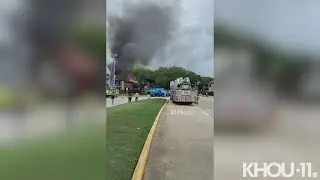 Firefighters battle Webster, Texas apartment fire