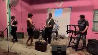 Garbage Queen - Milo and the island // Live at Bohemeos!
