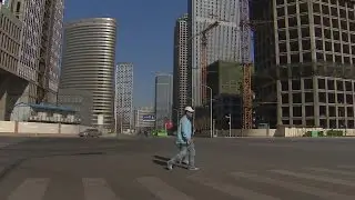 China: Manhattan look-a-like turned 