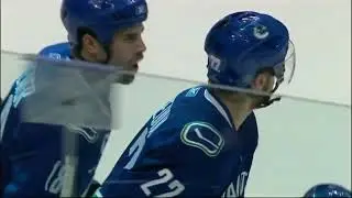 Throwback: Daniel Sedin Spinorama Goal vs Flames (Dec. 27, 2007) (CBC)